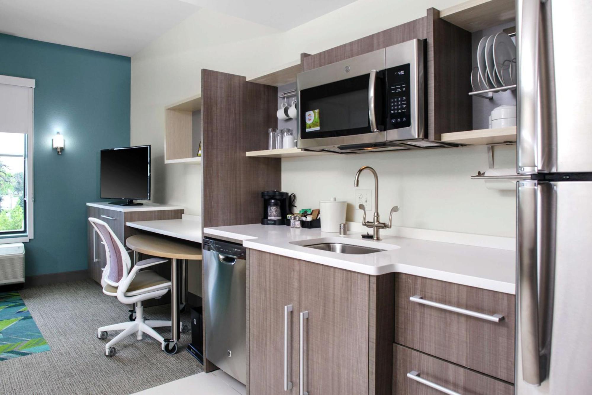 Home2 Suites By Hilton Форт Коллинс Экстерьер фото