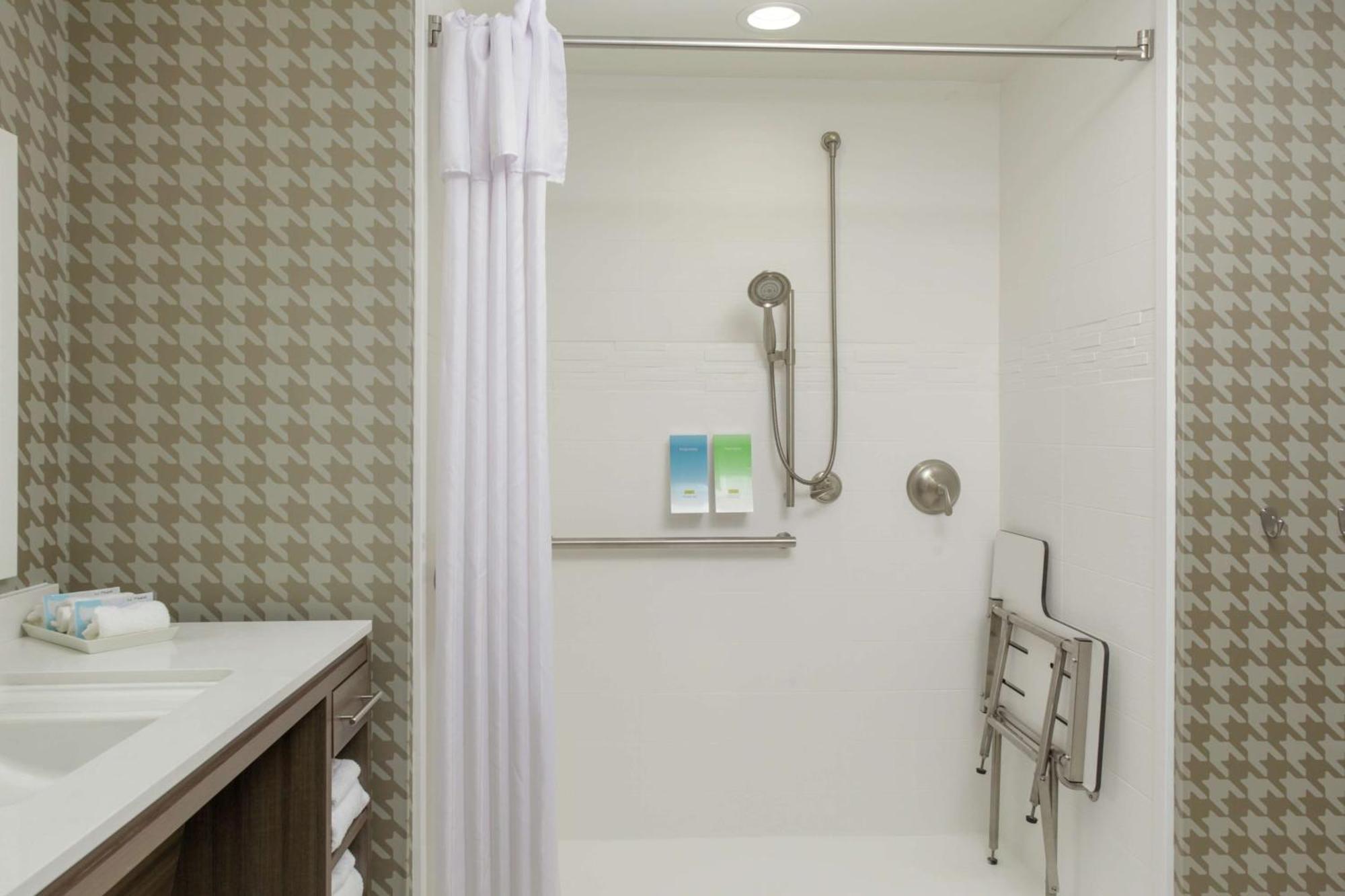 Home2 Suites By Hilton Форт Коллинс Экстерьер фото