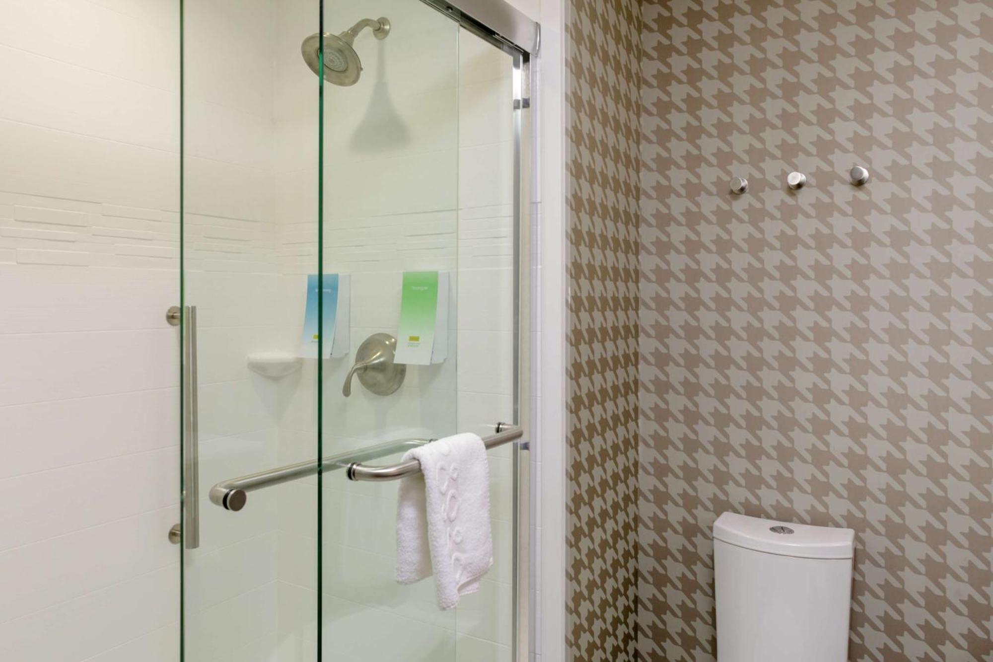 Home2 Suites By Hilton Форт Коллинс Экстерьер фото